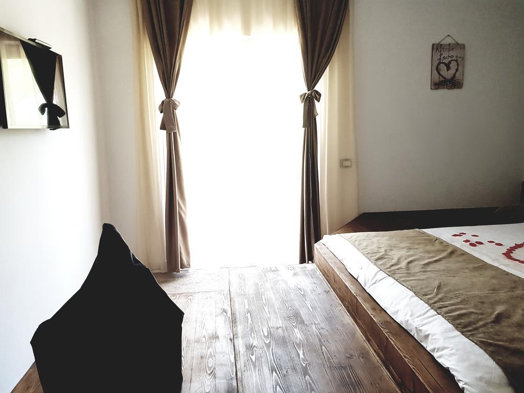 Heaven Guesthouse Corbeni Exterior foto